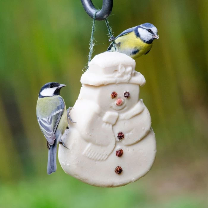 Suet Christmas Snowman 420g 4 Suet Christmas Snowman 420g - Image 2