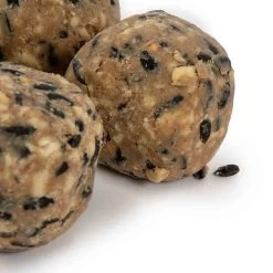 National Trust Ultimate Fat Balls - 6 Pack 10 National Trust Ultimate Fat Balls - 6 Pack -Bird Supplies Store 10276 3